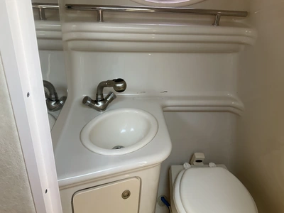 USED 2007 SEA RAY 260 SUNDANCER