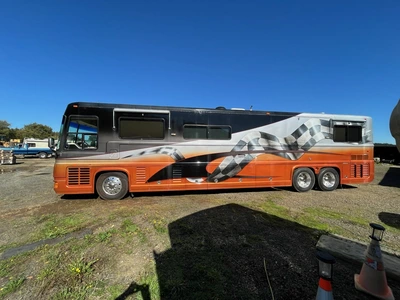 Used 1990 _UNKNOWN_ _UNKNOWN_ Campers, Caravans, Motorhomes Washington US | KNM Equipment Sales & Service #1516489
