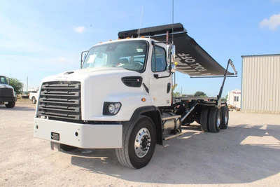 New | in-Stock 2027 FREIGHTLINER 114SD PLUS Rolloff Trucks Texas US | Roll Off Truck World #1507657