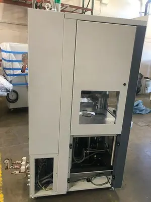 NANOTECH 140GPM GLASS PRESS MOLDING WITH NESLAB THERMOFLEX 10,000