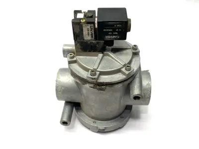 USED UNIVER AG 3061, 8903