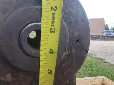Larger CAT 50 Taper Cincinatti Type Right Angle Milling Head 2 3/4'' Hole
