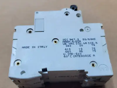 Used MERLIN GERIN C60N C50 Switchgears British Columbia CA | Lenmark #1438475
