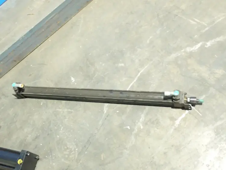 Used PARKER 02.00CCB2ANTS14C34.000 Pumps Ohio US | HGR 24 #777137