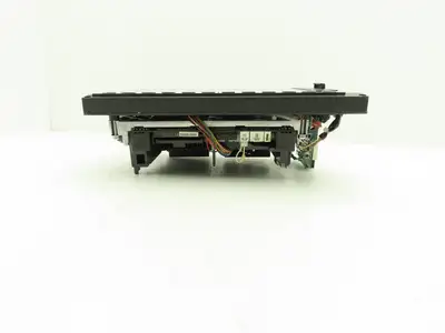 Mitsubishi Electric FCU7-DA315-11 Display Unit CNC Operator Panel LCD 24VDC