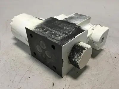 USED YUKEN DSG-01-2B2-D24-60