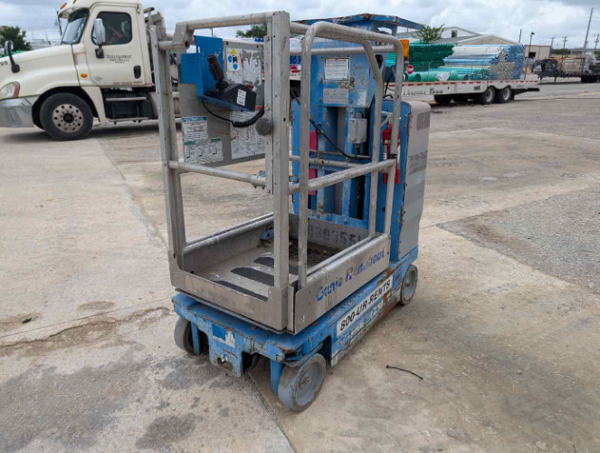 Used 2015 Genie GR-12 Vertical Mast Lifts Texas US | Stack Equipment #1208800
