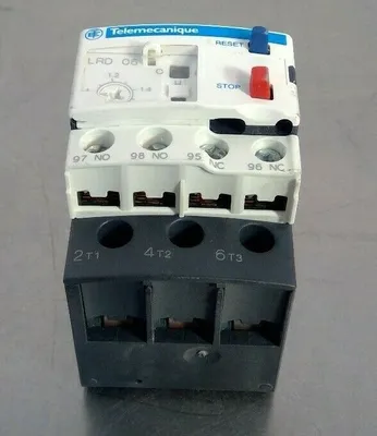 Telemecanique LRD 06 Overload Relay LRD06 3D-5