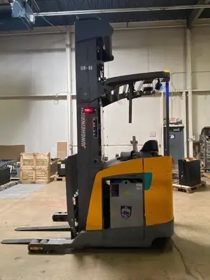 Used 2019 JUNGHEINRICH ETR345 Reach Trucks Illinois US | Somerset Equipment Sales #1546187