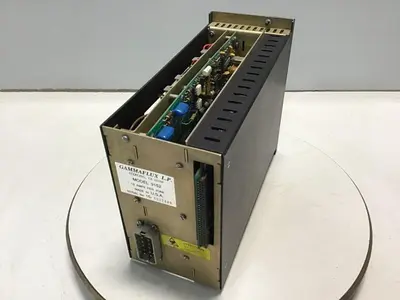 USED HUSKY 9152