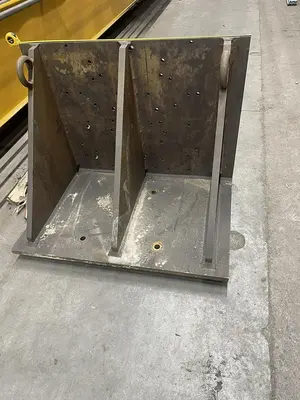 Clamping bracket 1100 x 810 x 710 mm