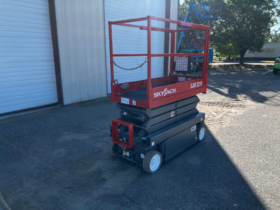 USED 2015 Skyjack SJ3219