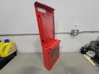Used MASTER LOCK S3500 Cabinets British Columbia CA | Lenmark #279294