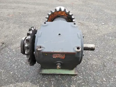 USED HUBBELL 0221-14