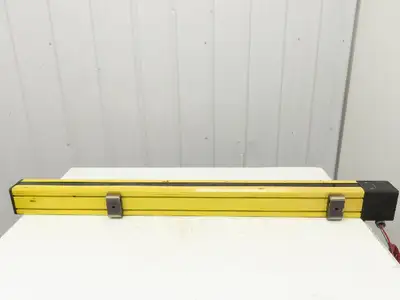 Sick Optic AGSE 1200-1111 Safety Light Curtain Sender Transmitter 1183mm x 6m