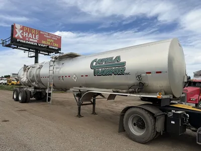 Used 2023 ETNYRE ASPHALT TRANSPORT Tanker Trailers Minnesota US | Carco Truck & Equipment #1513923