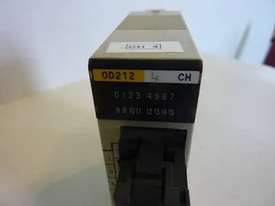 USED OMRON C200H-0D212