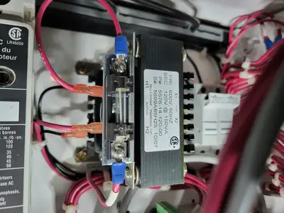 10 hp, 600V, 30 A, 3-Ph FVR Starter Size 1 Bucket for Freedom 2100 MCC Frame