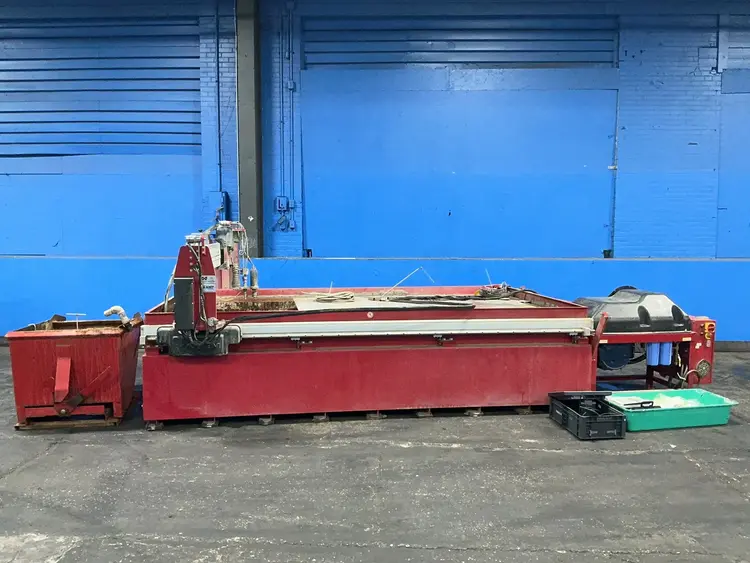 Used MAXIEM WATERJETS 2030 Waterjet Cutters Ohio US | HGR 24 #1358014
