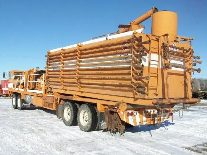 Used 22.5 M3 (140 BBL) SKID MOUNTED 2 COMPARTMENT MUD TANK Water Tanks Saskatchewan CA | Chad Equipment #466822
