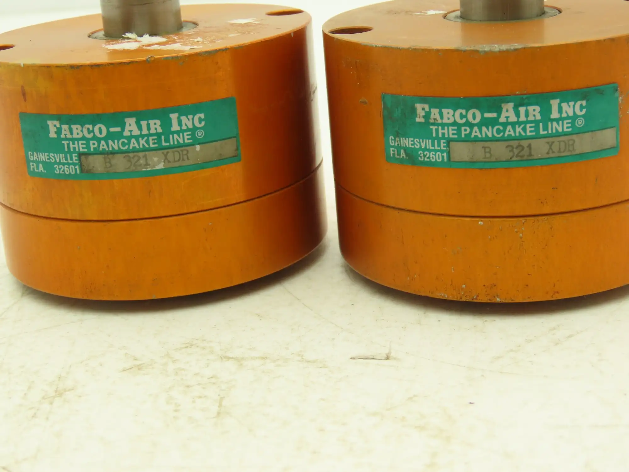 Fabco Air B321XDR Pancake Pneumatic Cylinder 2" Bore 1/2" Stroke 250PSI Lot of 2