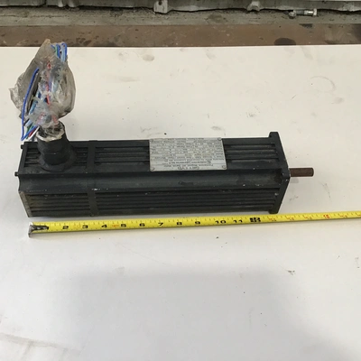 Gettys M433-F-AN0-7208 Permanent Magnet AC Servo Motor 1/2″ Shaft Rated 1.02 RPM 2500