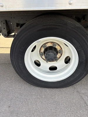 Used 2018 ISUZU VAN BODY TRUCK - DIESEL (2018) Box trucks Texas US | MachineryMax #1488266