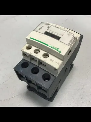 USED SCHNEIDER ELECTRIC LC1D25
