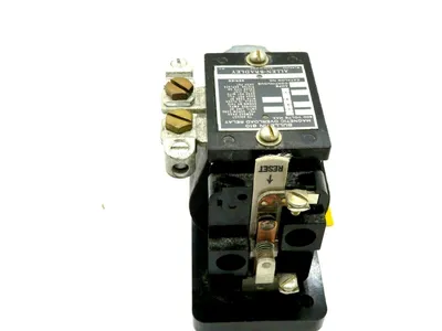 NEW ALLEN BRADLEY 810-1RP MAGNETIC OVERLOAD RELAY B689559/3 8101RP