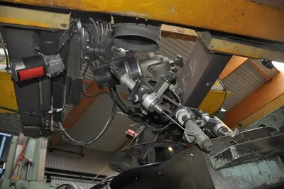 USED DOUBLE HEAD LINCOLN WELDING DERRICK 30 000 MM LENGTH