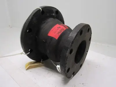 Red Valve Redflex EPDM 4" X 6" X 8" Pipe Expansion Joint