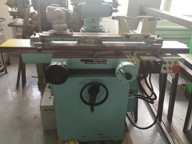Used TOS BN 102 C Tool & Cutter Grinders CZ | Amaron s.r.o. #1080132