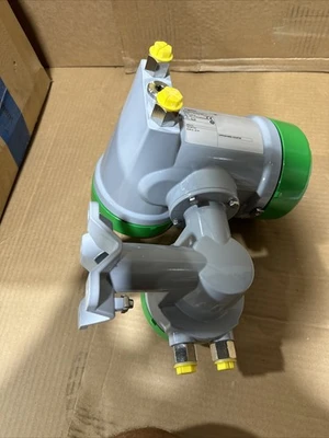 NEW Schneider IMT33A