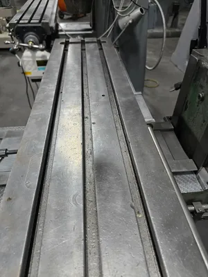 BRIDGEPORT 1.5 HP VARIABLE SPEED MILL Mills, Vertical | Machinery Central (8)