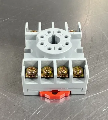 SQUARE D 8501NR51 Ser B Relay Socket 4D