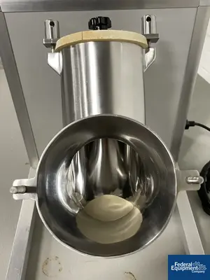 USED GlobePharma GlobePharma Mini Blend V-Blender