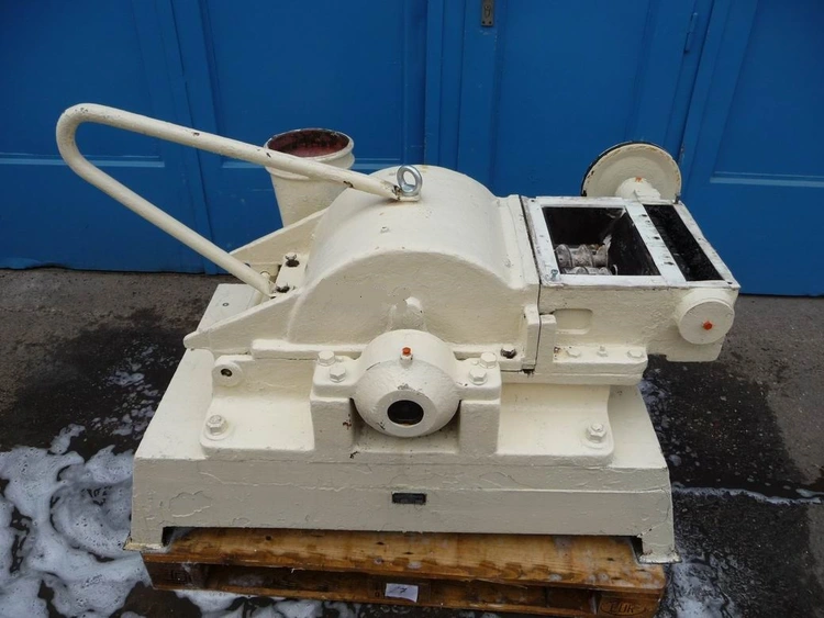 Used VEB 262D Hammer Mills CZ | Perry Equipment #120401