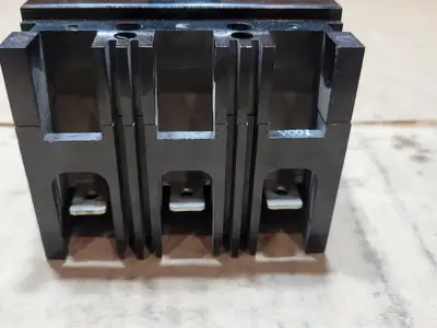 Used WESTINGHOUSE FB3100 Switchgears British Columbia CA | Lenmark #1438355