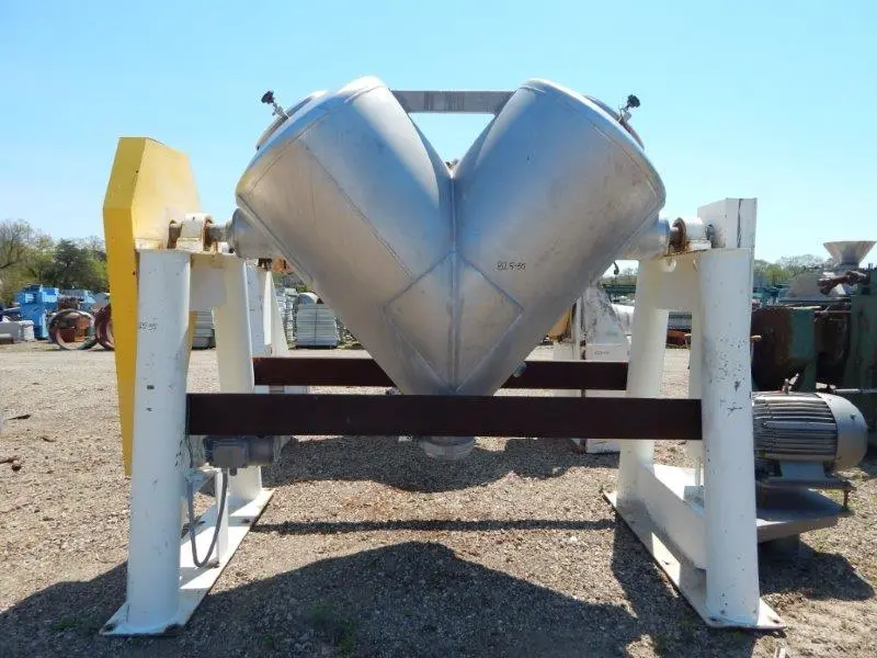 USED PATTERSON-KELLEY TWIN SHELL DRY BLENER