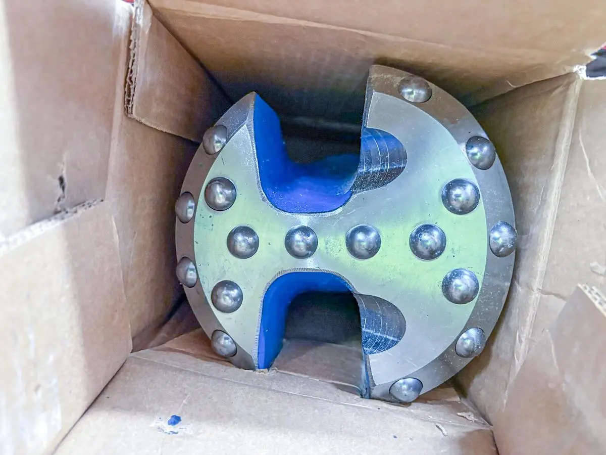 Used TRIDENT BY EWD ECCENTRIC 6-1/8” CARBIDE BUTTON CABLE TOOL DRILL BIT, 2-1/4" X 3-1/4" PIN THREAD, NEW, MADE IN USA Carbide Drills Pennsylvania US | East West Machinery & Drilling #1417809
