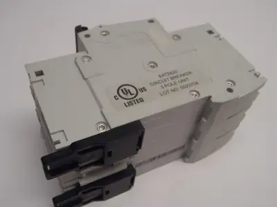 New | in-Stock Carlo Gavazzi C 5A 240V 50/60 Hz 3 Pole E472420 Circuit Breaker Circuit Breakers Michigan US | Maverick Industrial Sales #1394743