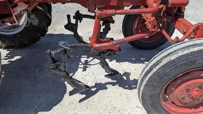 USED 1980 INTERNATIONAL 274
