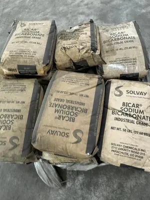 Used _UNKNOWN_ _UNKNOWN_ Chemicals, Fluids & Lubes North Carolina US | Myron Bowling Auctioneers Inc #1547609