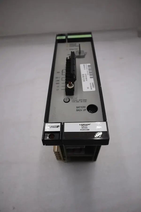 NEW RELIANCE ELECTRIC ES281CMB POWER SUPPLY 120-240VAC STOCK G110A
