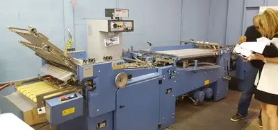 MBO B-21 Continous fed  4/4 folder and delivery belt