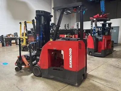 Used RAYMOND 425C40TT Misc Forklifts Illinois US | Somerset Equipment Sales #1542855