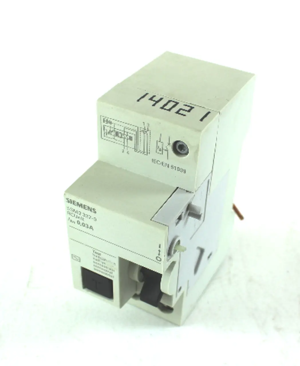 USED SIEMENS 5SM2322-0