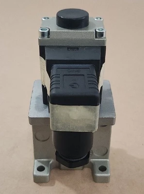 NEW SMC VEF2131-1-03