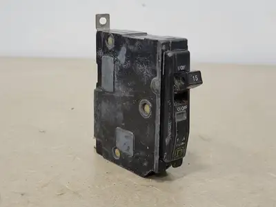 USED SQUARE D QOB115