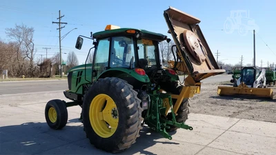 USED 2014 JOHN DEERE 6105D